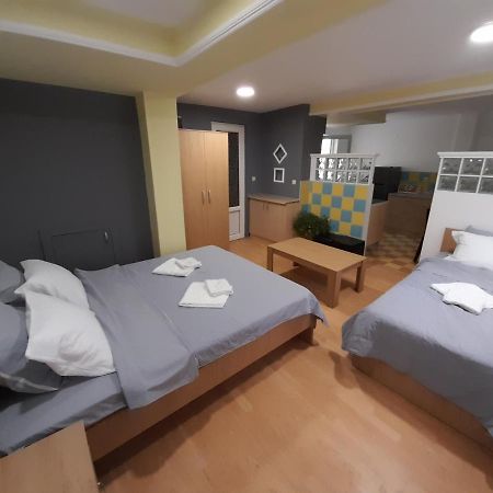 Bato Rooms Peštani Eksteriør billede