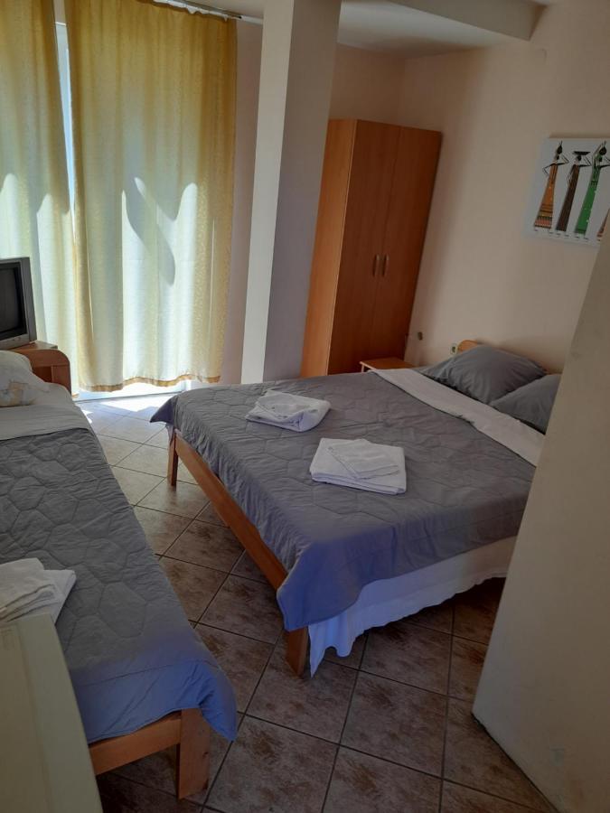 Bato Rooms Peštani Eksteriør billede