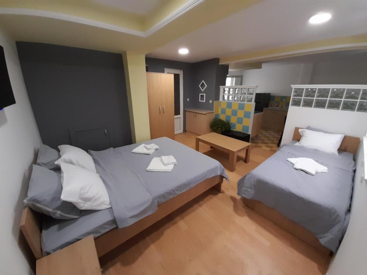 Bato Rooms Peštani Eksteriør billede